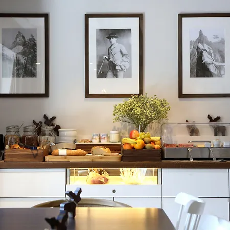 Le Whymper Hotel 4*