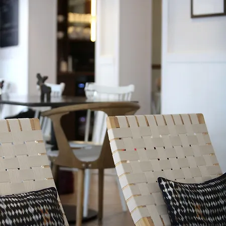 Le Whymper Hotel