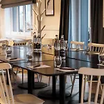 Otel Le Whymper 4*