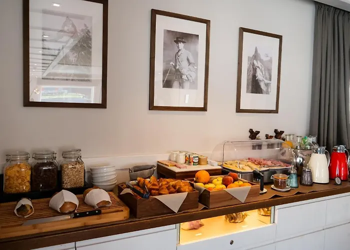 Le Whymper Hotel 4*