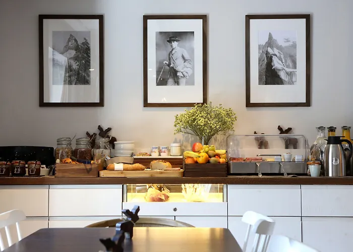 Le Whymper Hotel 4*