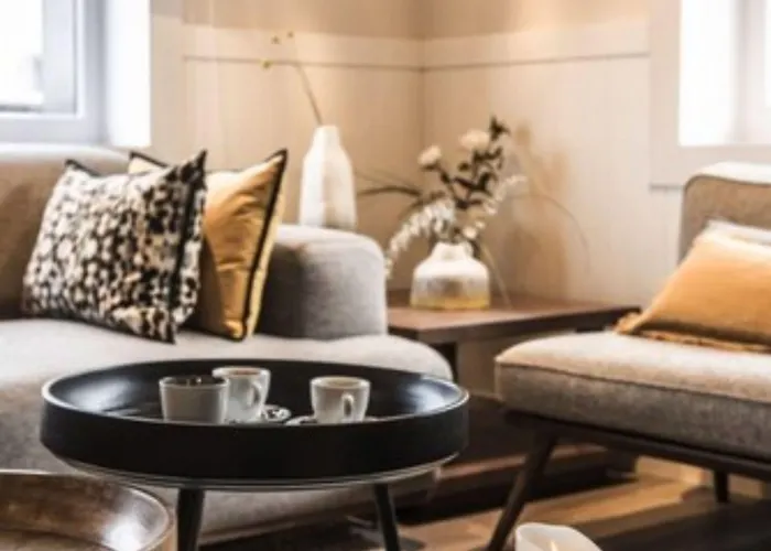 Le Whymper Hotel